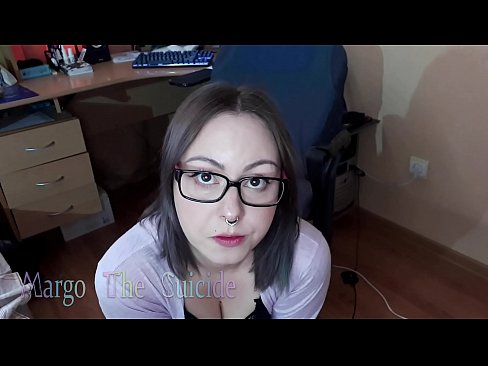 ❤️ Seksikas prillidega tüdruk imeb dildot sügavalt kaamera ette ❤️ Porno at et.rionews.top